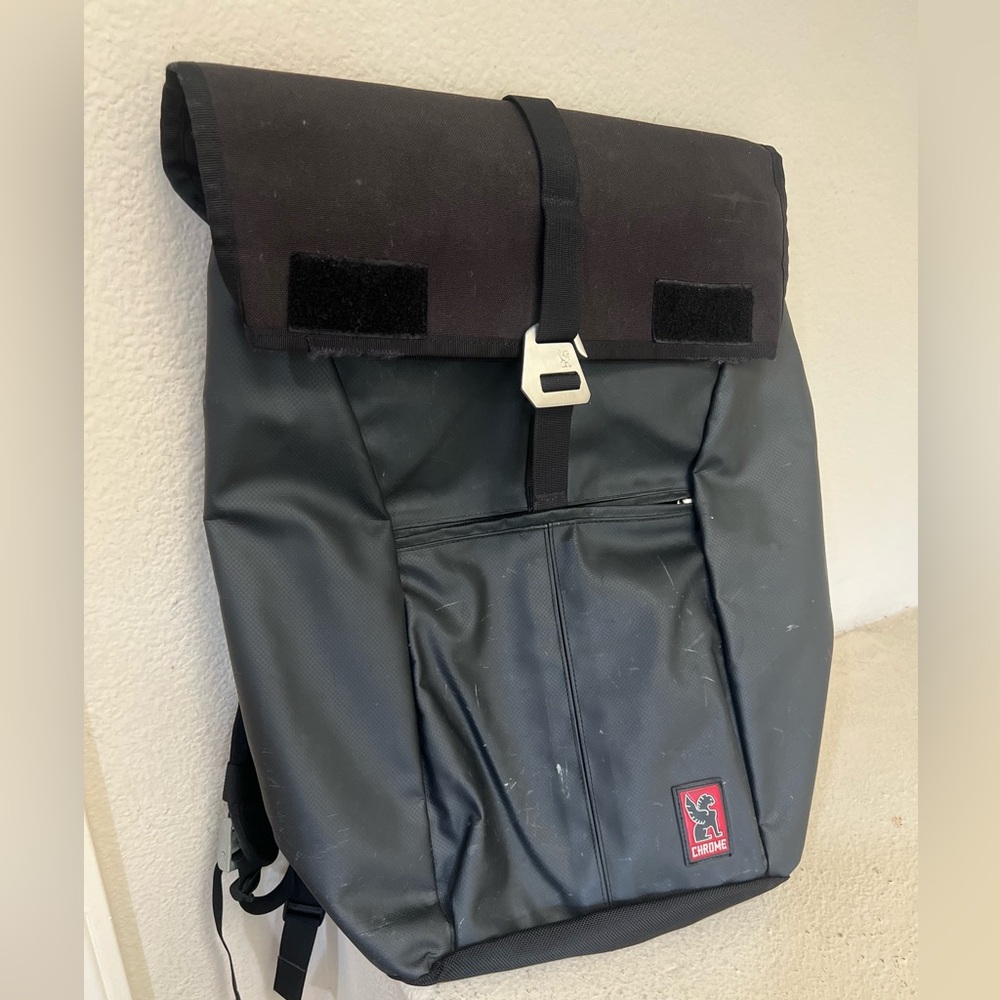 CHROME YALTA2.0 Nylon Roll Top Backpack Black Reflective Adjustable Strap